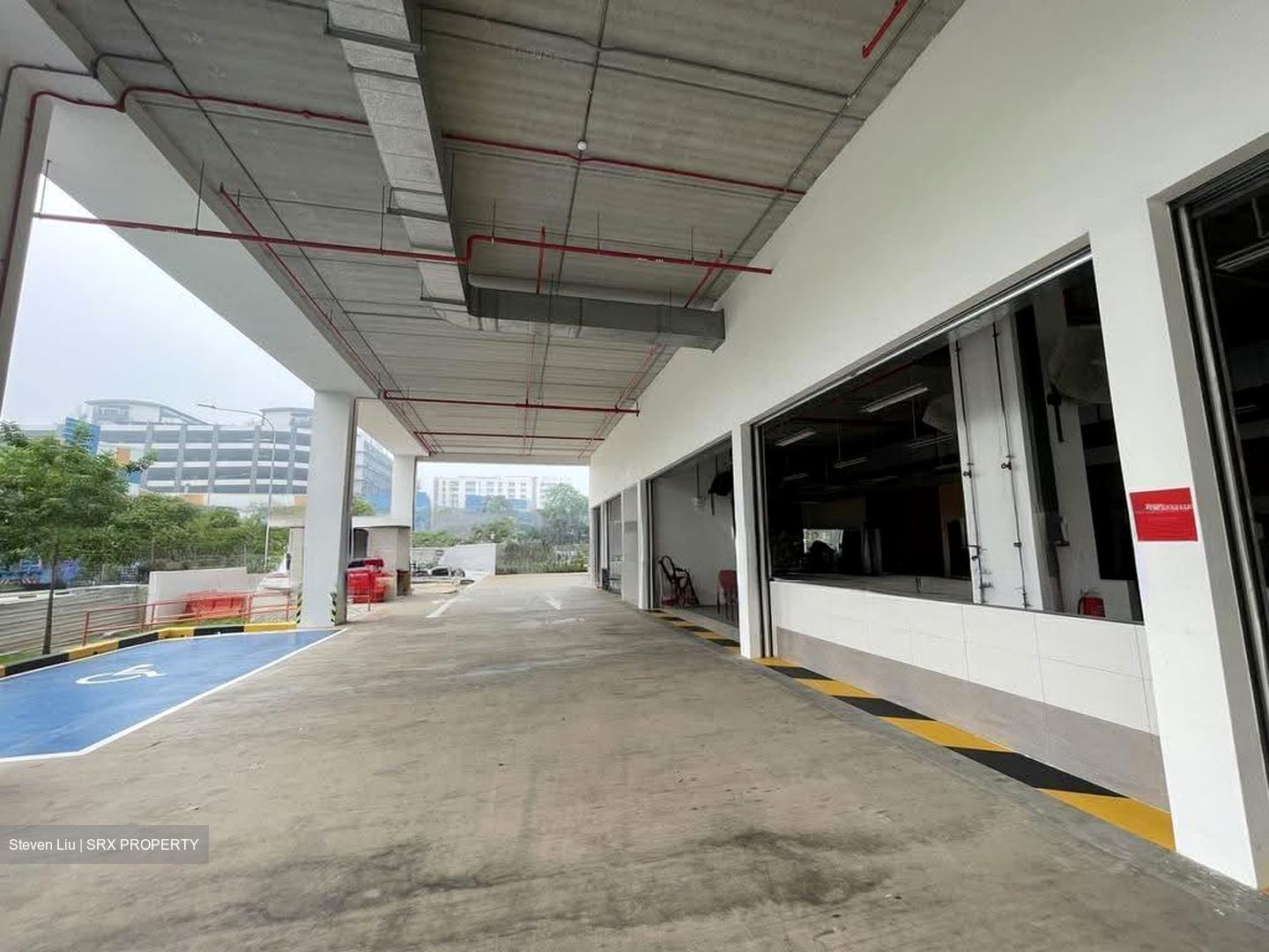 Woodlands Industrial Park E5 (D27), Retail #632006781